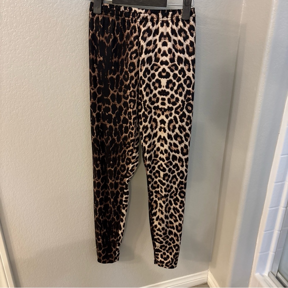 SHEIN Animal Print Leggings
